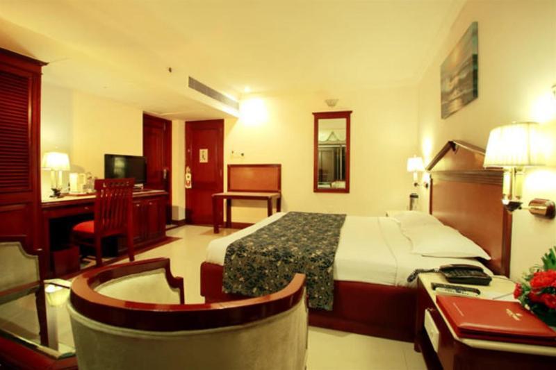 Westway Hotel Kozhikode Ngoại thất bức ảnh