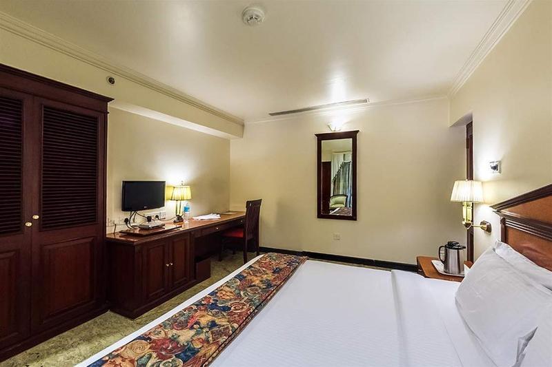 Westway Hotel Kozhikode Ngoại thất bức ảnh