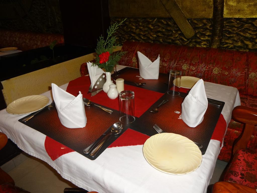 Westway Hotel Kozhikode Ngoại thất bức ảnh
