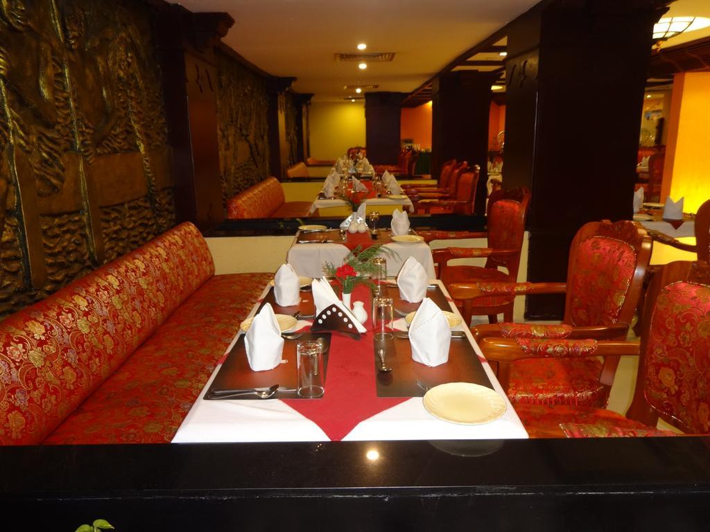 Westway Hotel Kozhikode Ngoại thất bức ảnh