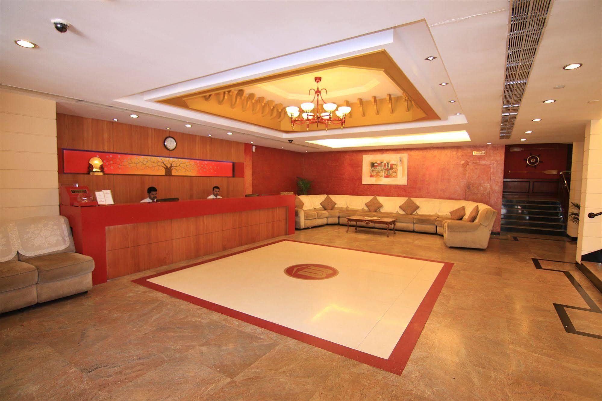 Westway Hotel Kozhikode Ngoại thất bức ảnh