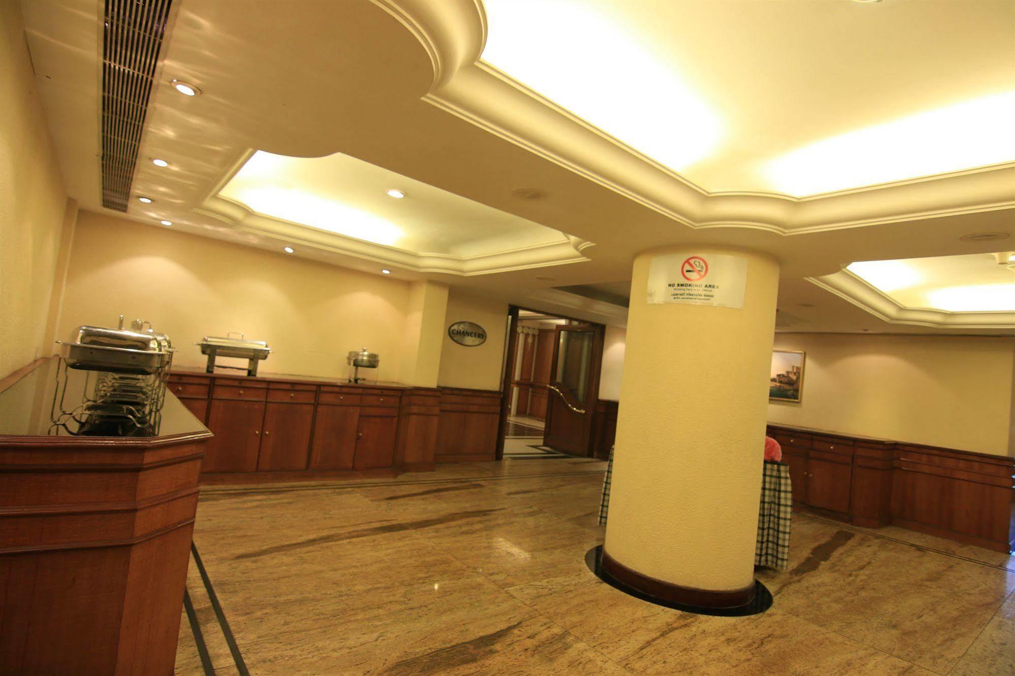 Westway Hotel Kozhikode Ngoại thất bức ảnh